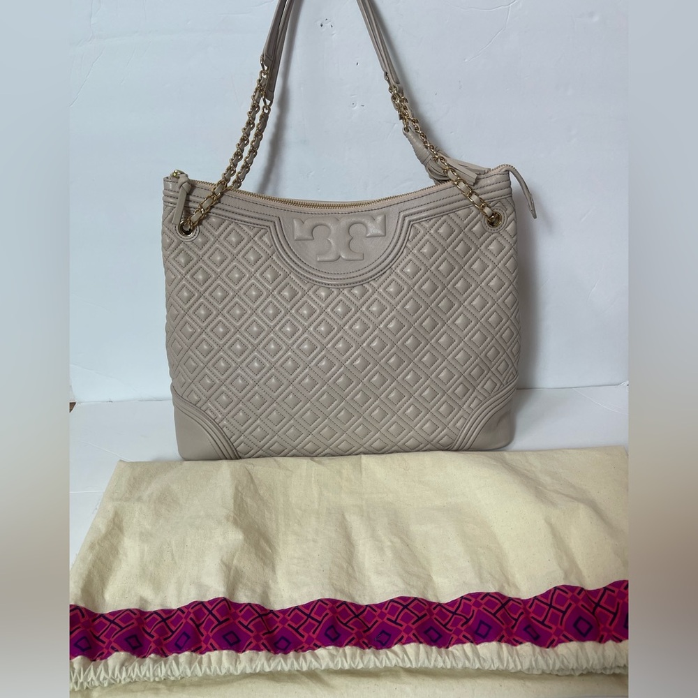 Tory Burch Fleming Quilted Leather tote bags